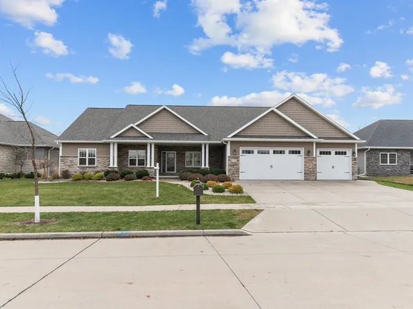 1643 E Canyon Ln, Appleton, WI 54913