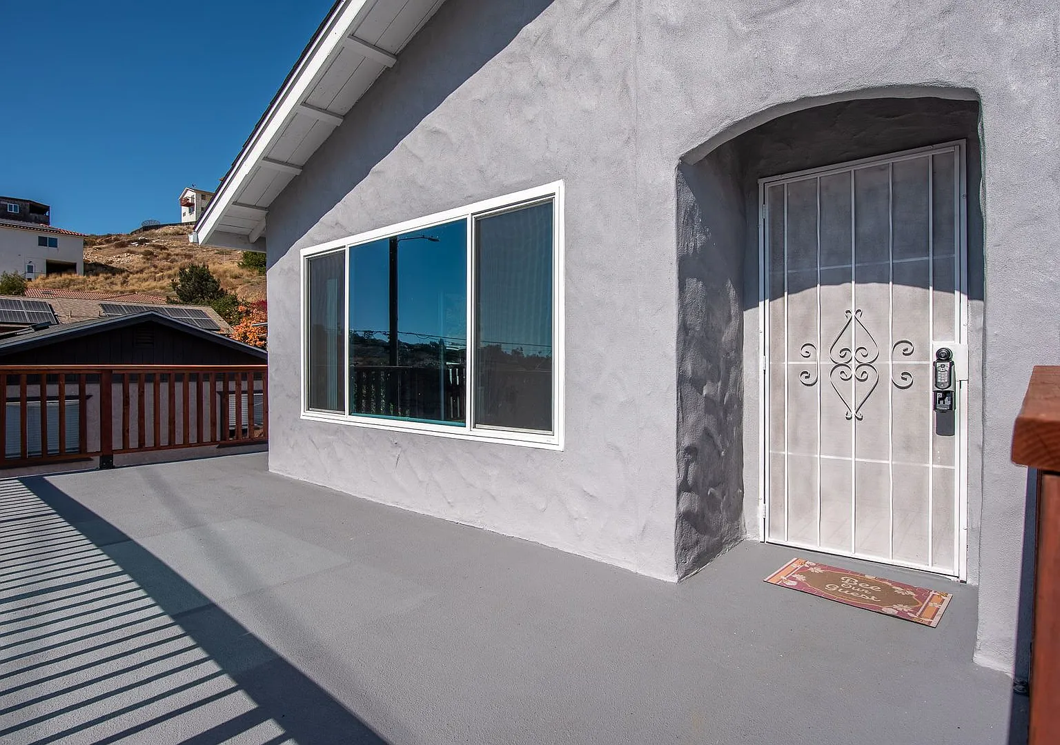 3 bedroom 2 bathroom house for rent in Dictionary Hill! — Photo 2