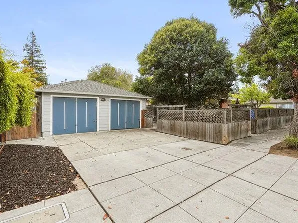 927 Roosevelt Ave, Redwood City, CA 94061