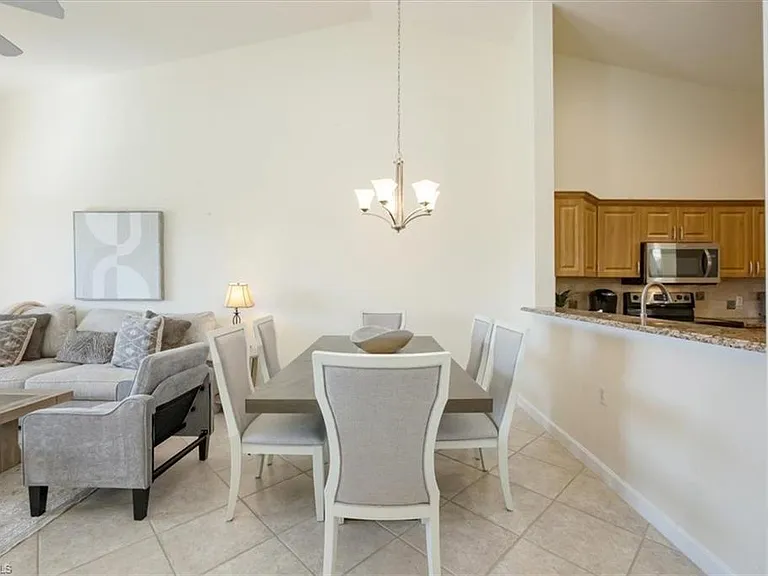 3057 Driftwood Way #4004 — Photo 8