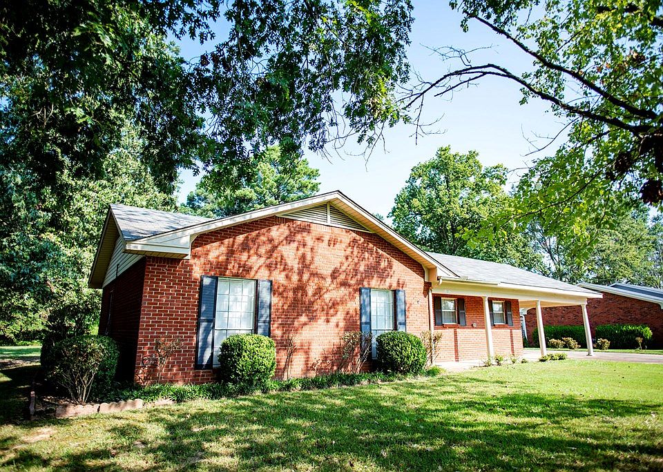 115 1/2 Marie St, Batesville, MS 38606 MLS 154477 Zillow