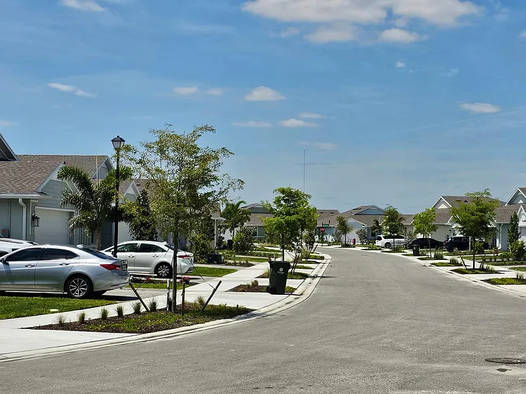 Dead end Street View