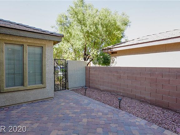 3rd image of 3837 Lower Saxon Ave