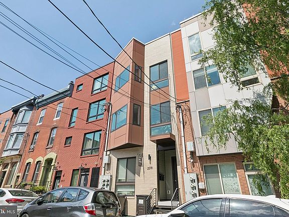 2nd image of 2019 E Susquehanna Ave