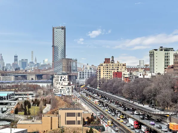 360 Furman St APT 724, Brooklyn, NY 11201