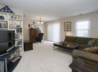 6611 Indian Trail Ct, Alexandria, VA 22310