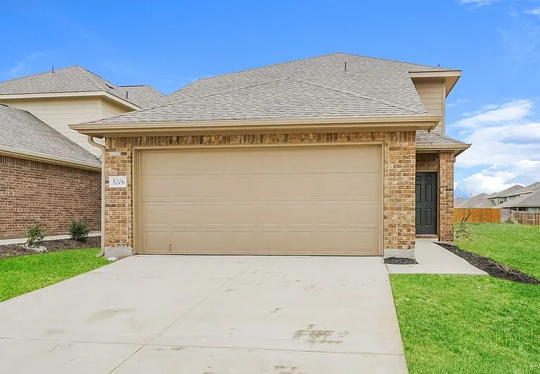 5206 Freshwater Way — Photo 1