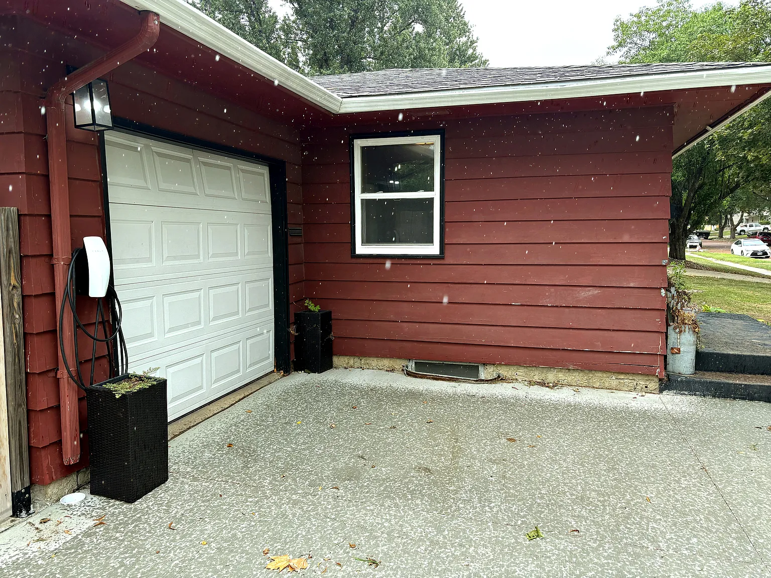 4 bed, 2186 sqft, $2,400 — Photo 4