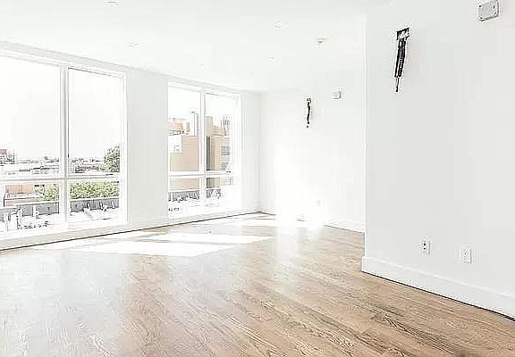 2nd image of 321 Woodbine St #3F