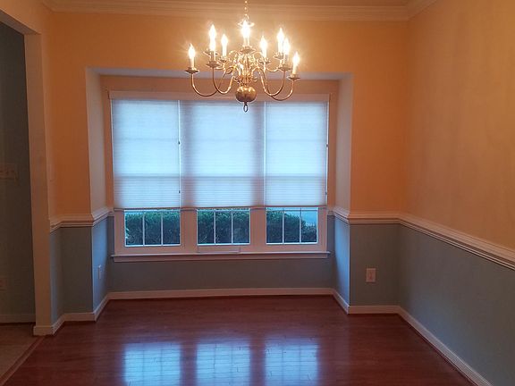 3rd image of 4003 Aspen View Ct
