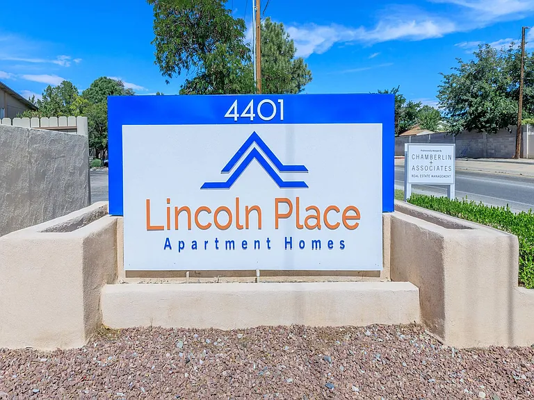 Lincoln Place Apartments — Photo 22