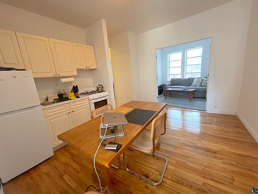 Rented by Kiess Realty, L.L.C. | media 4