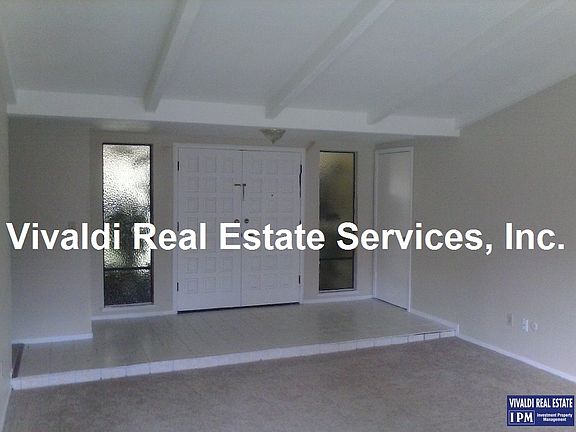 2nd image of 826 Parkhaven Way