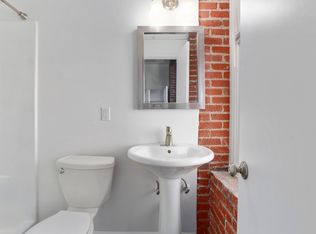 412 W 8th St APT 404, Kansas City, MO 64105