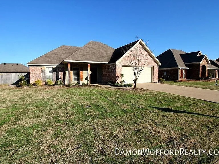 614 Oak Park Cir — Photo 34