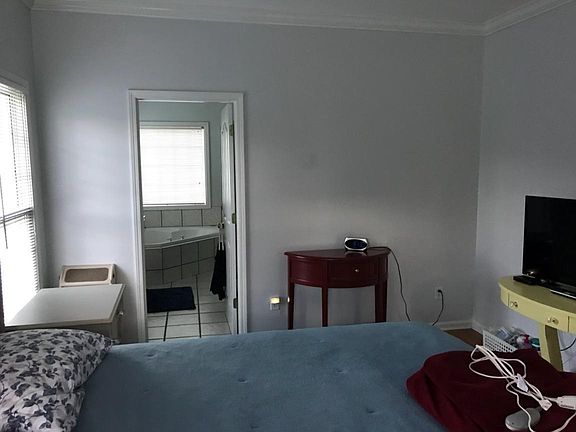 5th image of 302 Choctaw St #302