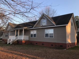 631 Foreman Ln, Belhaven, NC 27810