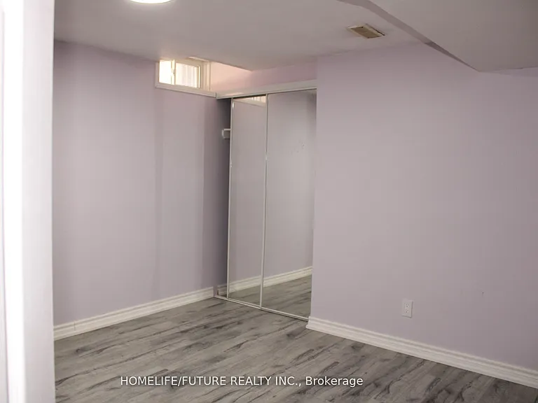 122 Littles Rd #BASEMENT — Photo 8