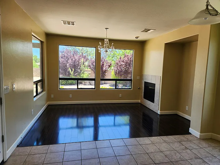 1354 Sabatina St — Photo 21