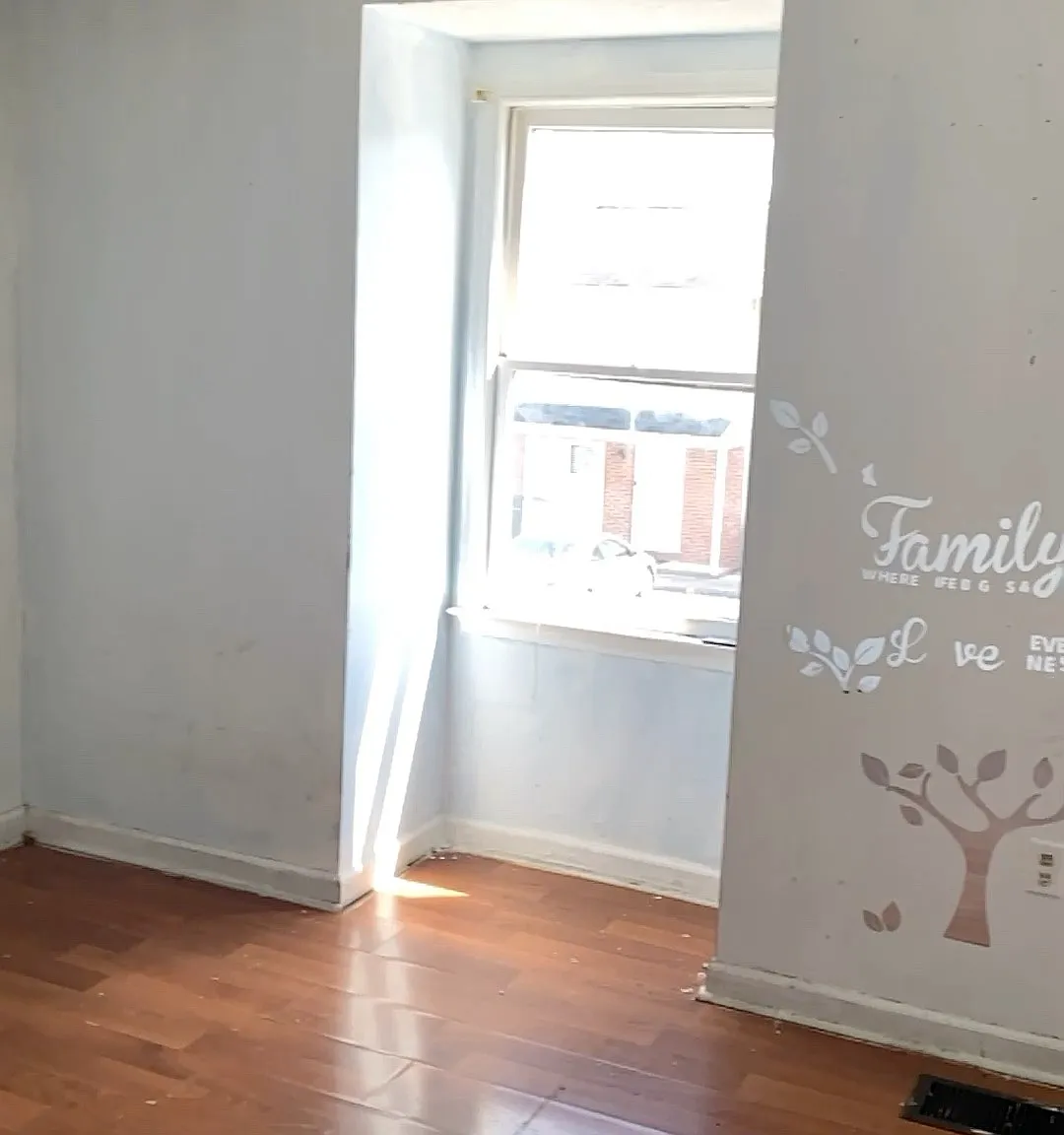 3 bed, 1.5 bath, 1116 sqft, $1,750 — Photo 1