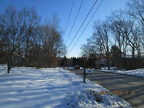 2nd image of 230 Chestnut Dr