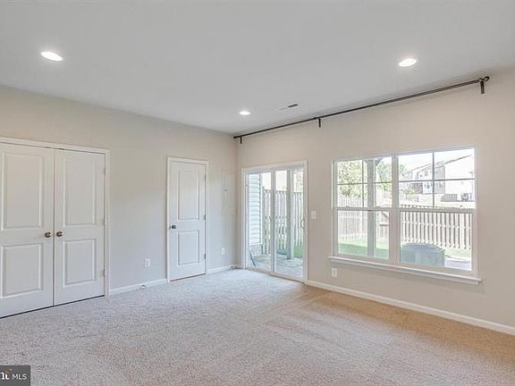 4th image of 29 Rapidan Dr