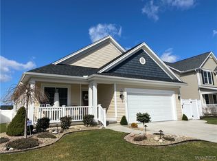 168 Boxelder Ln, Buffalo, NY 14228