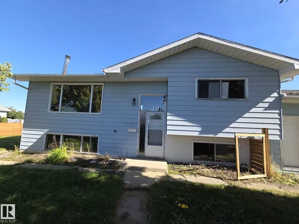 13715 87th St NW, Edmonton, AB T5E 3G1