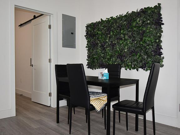 2nd image of 2842 W Girard Ave #2F