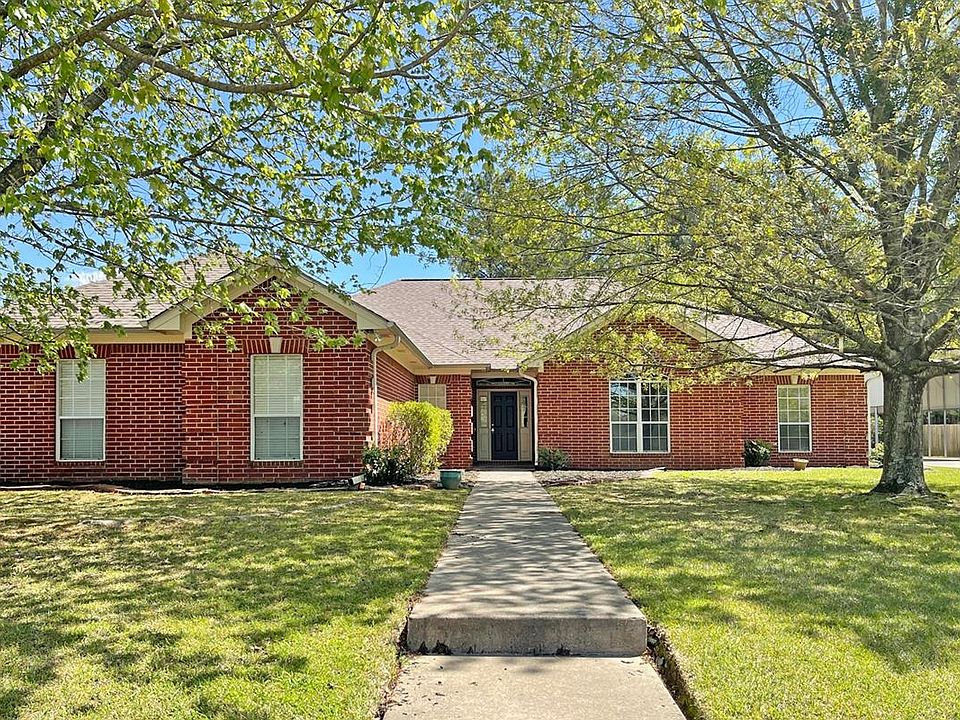 1st image of 5904 Whitney Ln