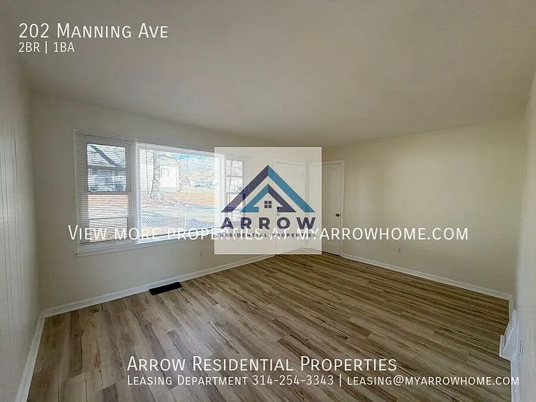 202 Manning Ave — Photo 15
