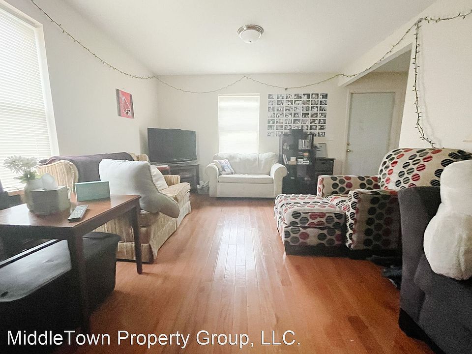 1st image of 227 N Martin St