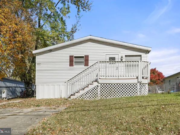 427 Razor Strap Rd, North East, MD 21901