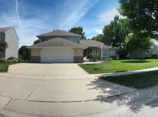 2226 Wilshire Ln NE, Rochester, MN 55906