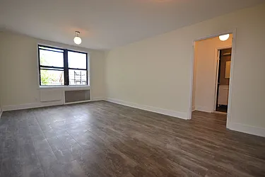 Rented by Silverstein Collection LLC 