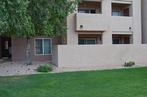 2nd image of 540 N May St APT 1089