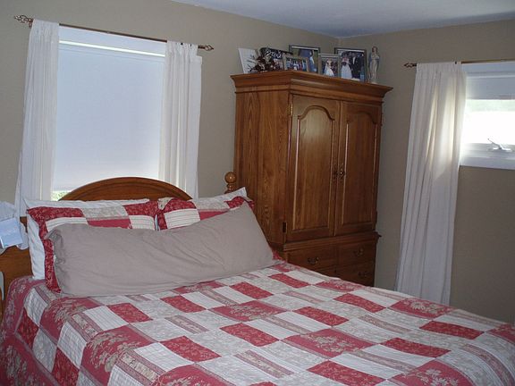 4th image of 15 Wychwood Dr