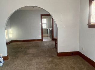 1414 Huey St, South Bend, IN 46628