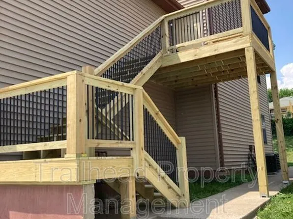 8704 NW 82nd Ter APT B, Kansas City, MO 64152