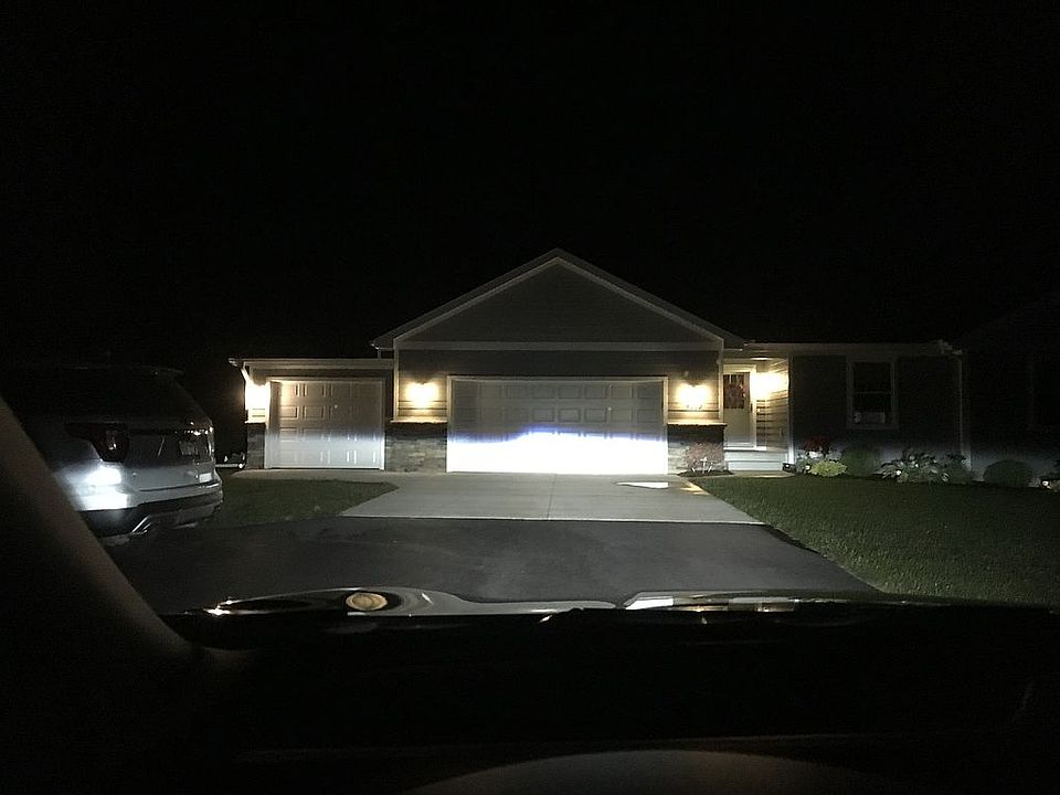 2nd image of 5062 Stonefield Dr