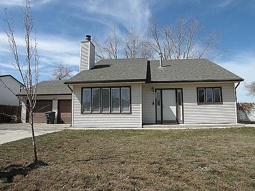 2nd image of 2504 Birch Ave