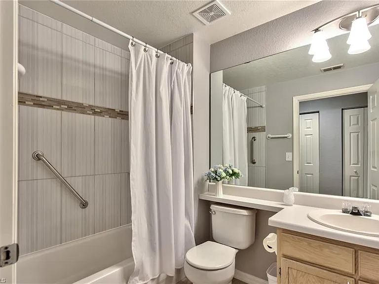 4610 Saint Croix Ln #1016 — Photo 13