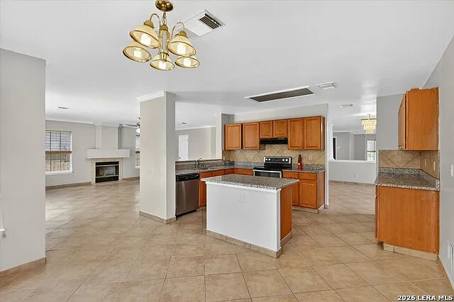 22023 Legend Point Dr — Photo 15