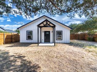 503 Main St, Forreston, TX 76041