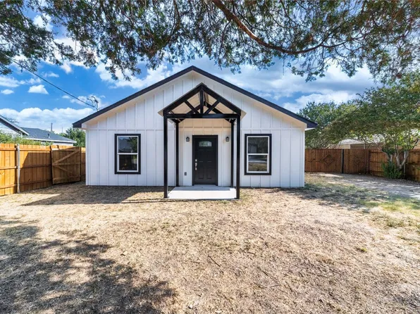 503 Main St, Forreston, TX 76041