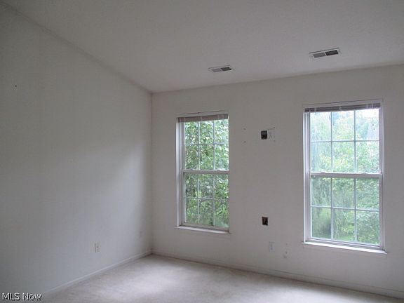 3rd image of 4289 Eagle Ave