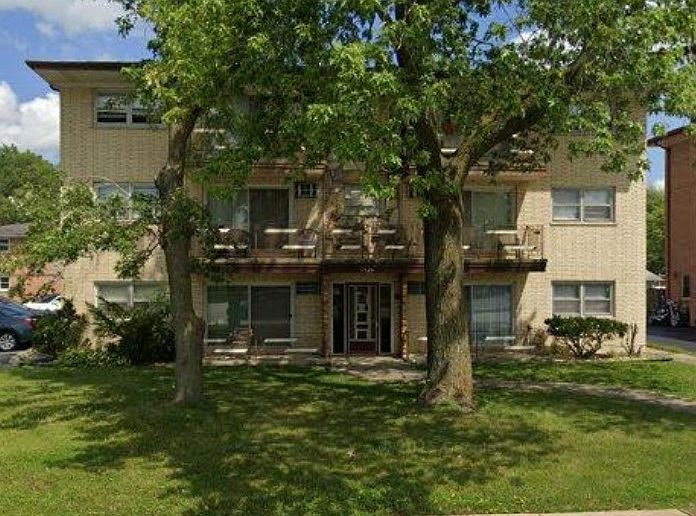 1st image of 17521 71st Ave #A1