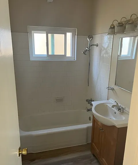 118 Ximeno Ave #3 — Photo 2