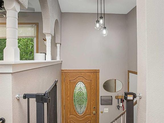 3rd image of 5515 31st Avenue Ct