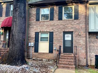 205 Old Rocky Ridge Ln, Birmingham, AL 35216